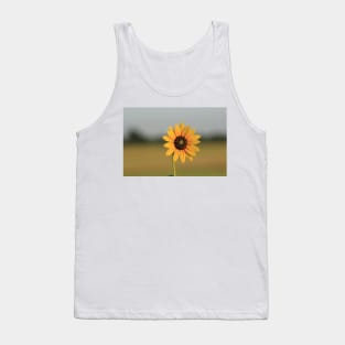 Kansas Wild Sunflower shot closeup Tank Top